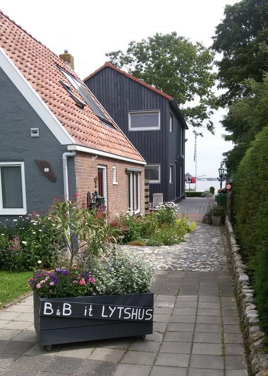 B&B It Lytshus Earnewâld Eksteriør bilde